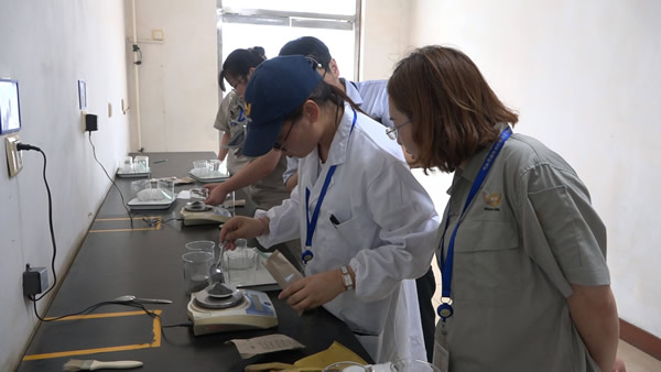 6f37e6d17b0e4b07901c6664d05c8d57