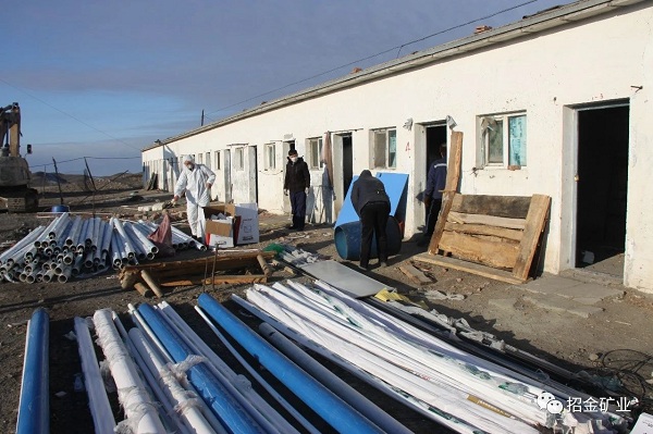 a7d202913fdc41a6a6d15058ead4e092