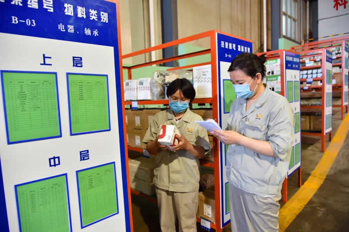 c67526597d9d45d0a75737dc3c32d880