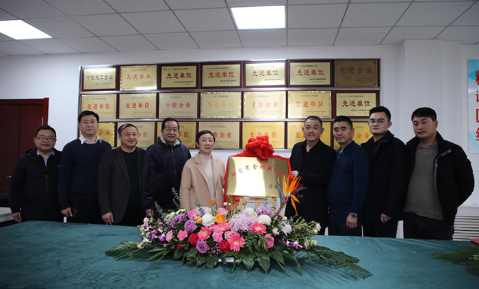 ed1aebfd50ee4787b91706197c6e019b