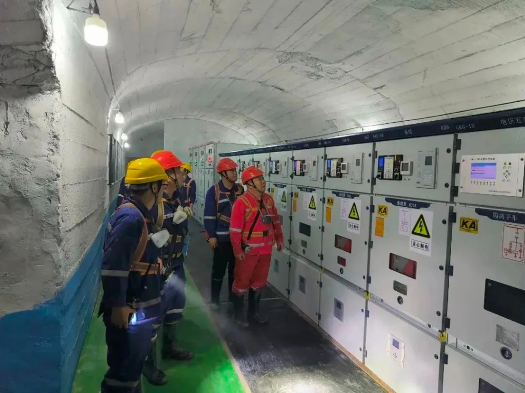 3c6eb260626e49a6bd92c18139fef1f7